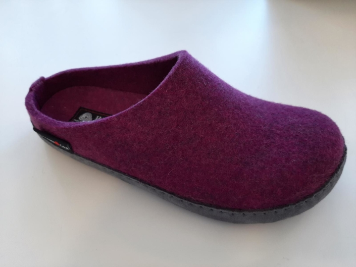 Haflinger Emils Toffel maulbeere 55,- €