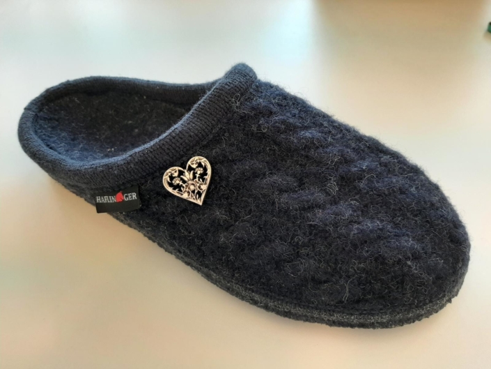 Haflinger Walktoffel Herzerl kapitän 45,- €