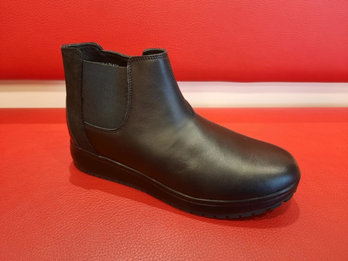 Joya London II black 199,- €