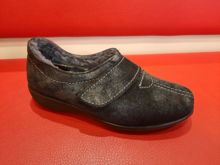 Stuppy Vicky warm schwarz 99,- €